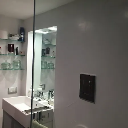Cortile Montechia By Domusextra Apartment Naples